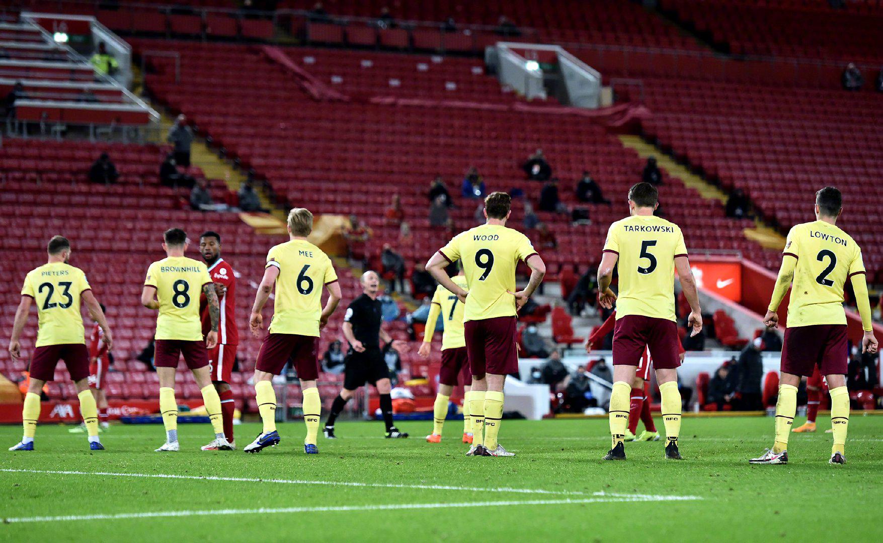 多赞助商与 多赞助商与