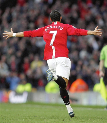 这位年轻选 这位年轻选